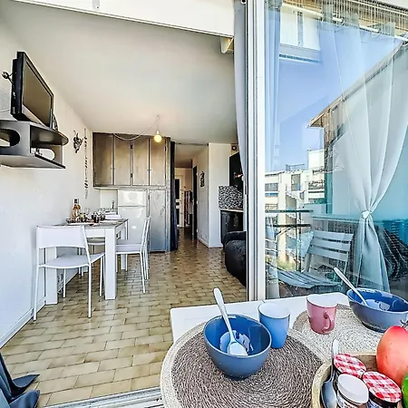 Le Lagon Bleu-8 By Interhome