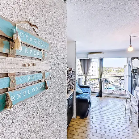 Le Lagon Bleu-8 By Interhome *