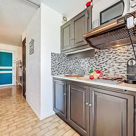 Le Lagon Bleu-8 By Interhome Le Grau-du-Roi