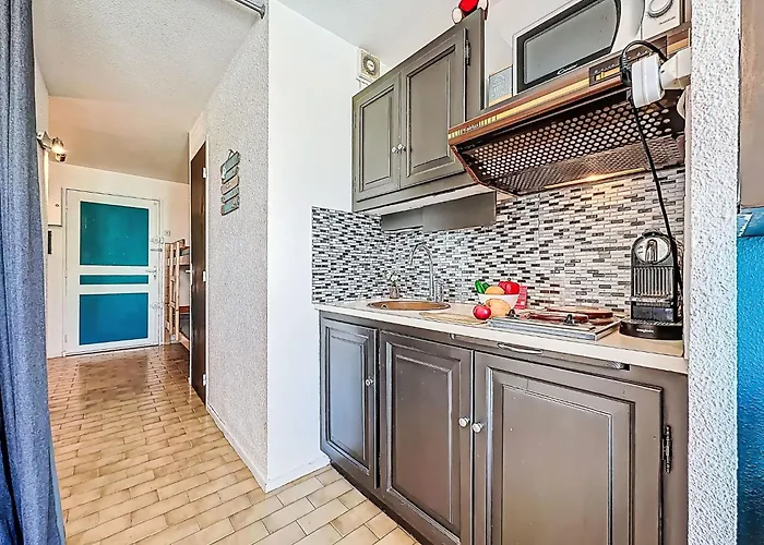 Le Lagon Bleu-8 By Interhome Le Grau-du-Roi